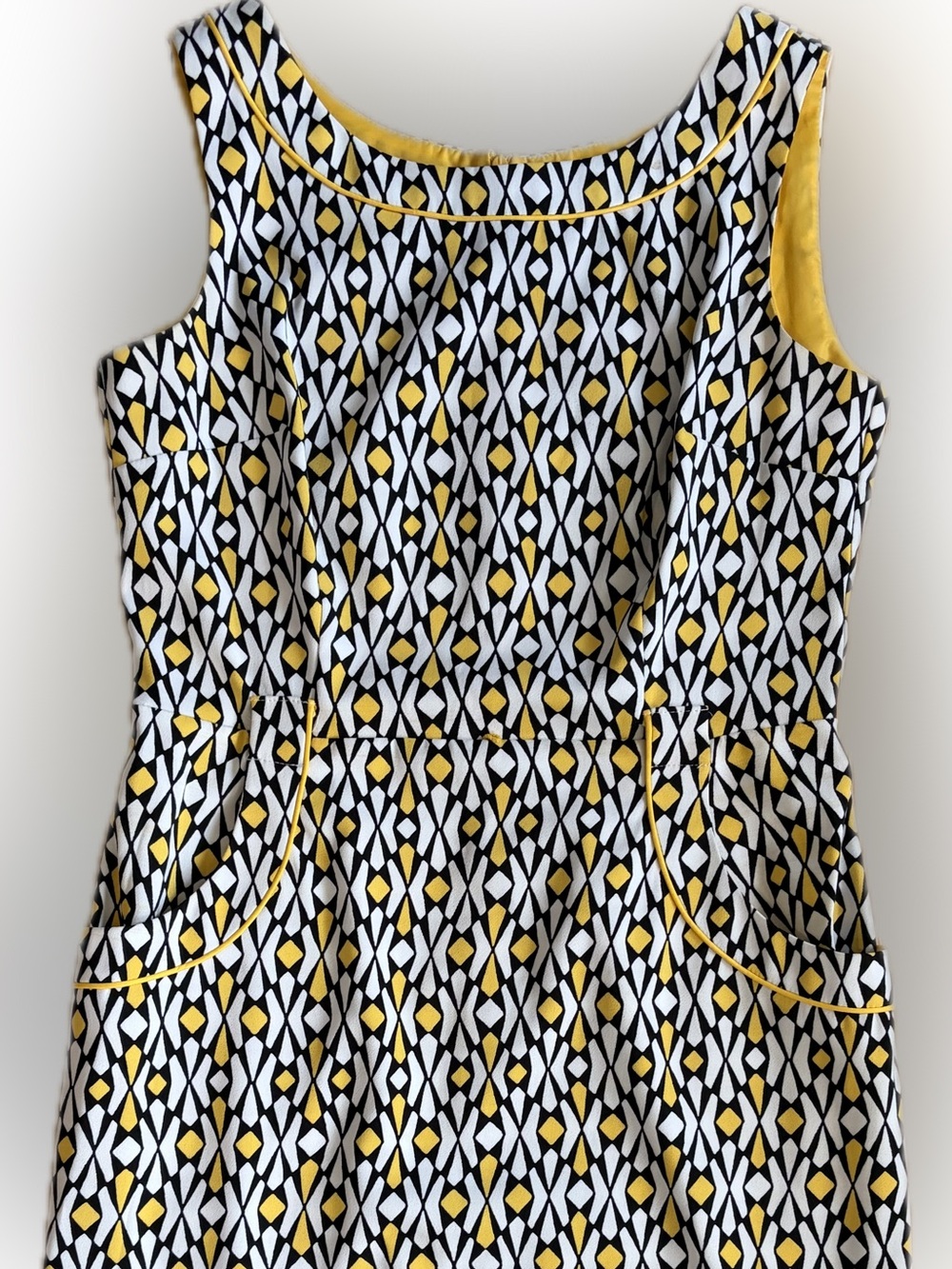 London Times Bright Yellow Dress with Pockets